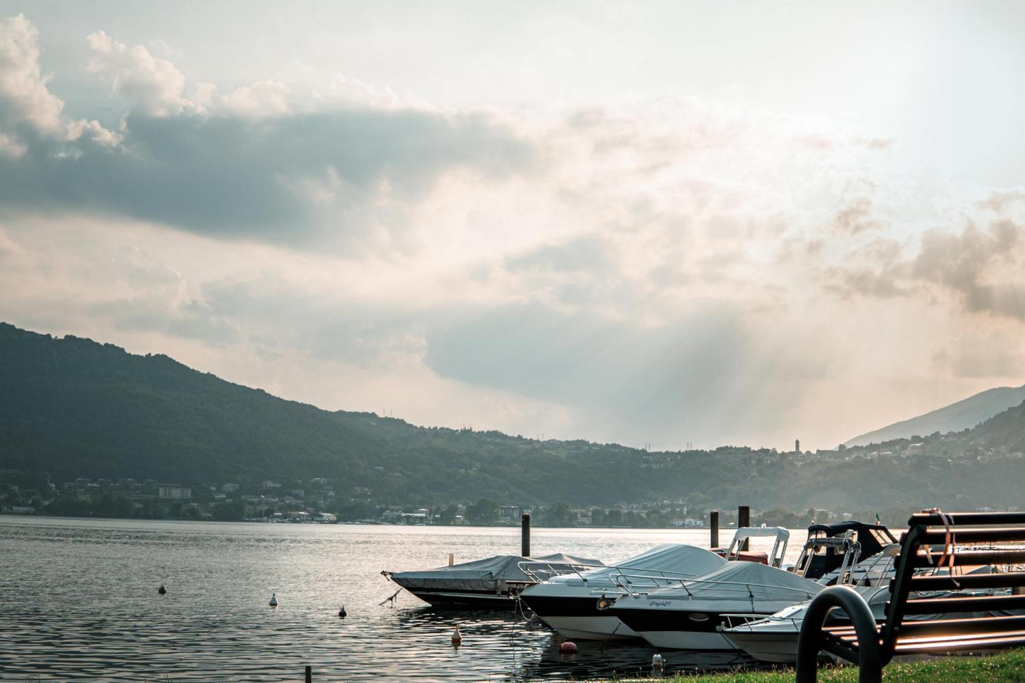 Lake House 베르쿠라고 외부 사진